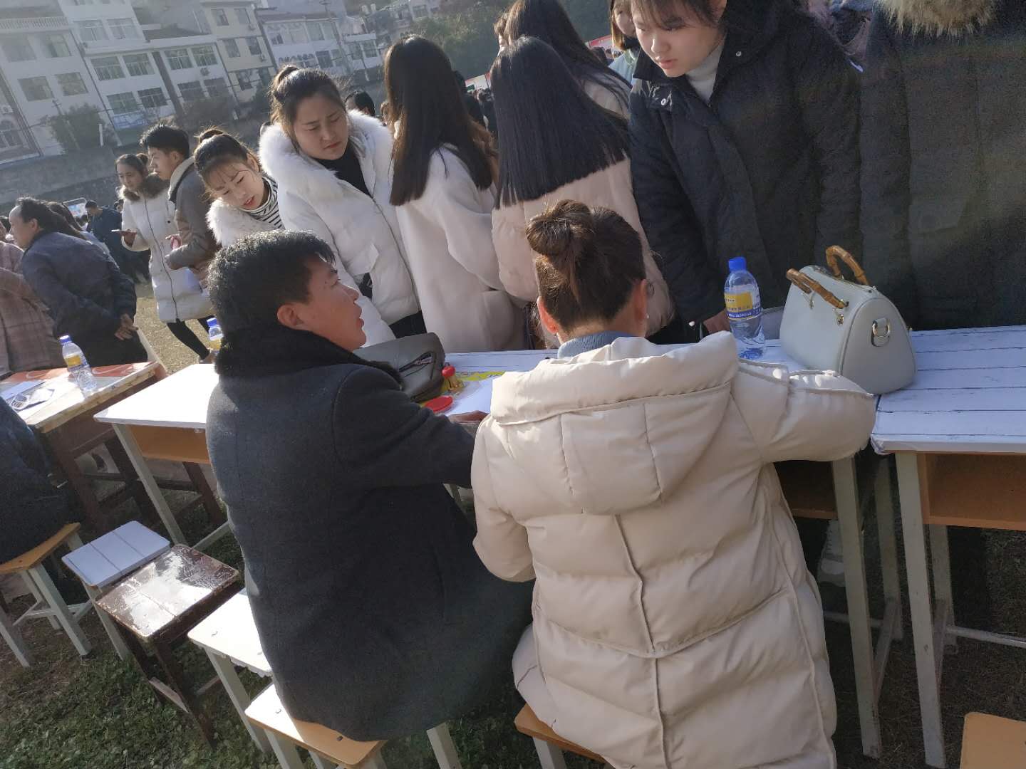 HR問從上家公司辭職原因，哪種回答最不可?。?/>
								</a>
							</div>
							<div   id=